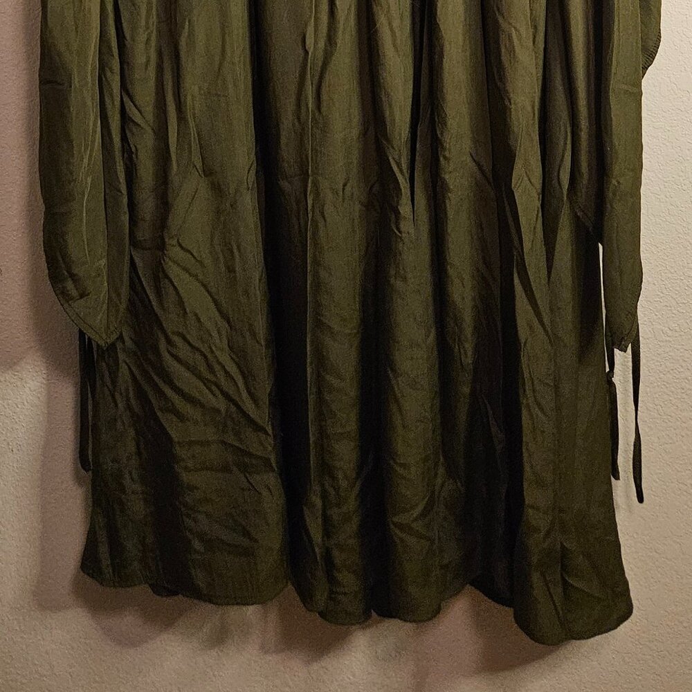 Maxi Long Sleeve - Picture 2 of 3